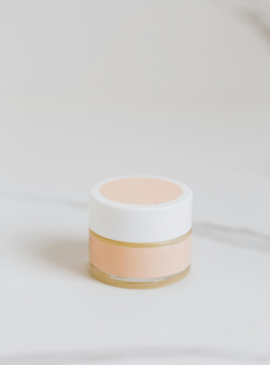 pexels-karola-g-4735940