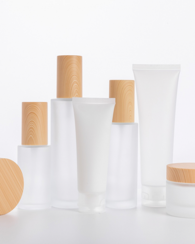 pi-fu-hu-li-ping-zi-he-rong-qi-tao-jian